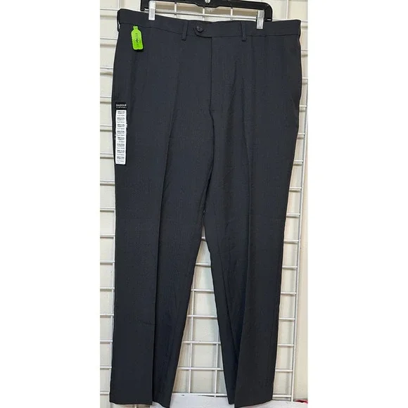 Haggar Men's 38x30 Medium Gray Classic Fit E-Clo Dress Pants Straight Leg NWT - Picture 2 of 6